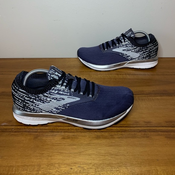 washing brooks running shoes